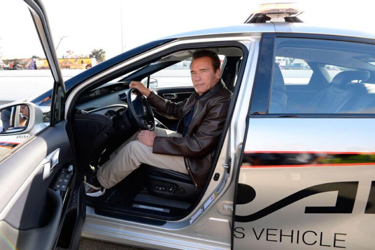 Toyota Murai Arnold Schwarzenegger