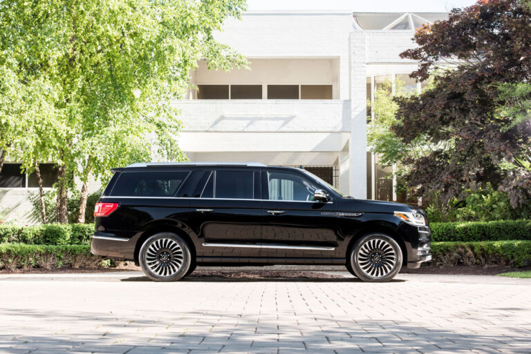 LINCOLN NAVIGATOR 2018 DEBUTS ON SOLSTICE
