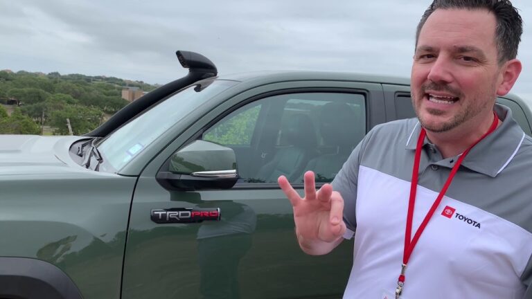 TOYOYA TACOMA TRD PRO 2020