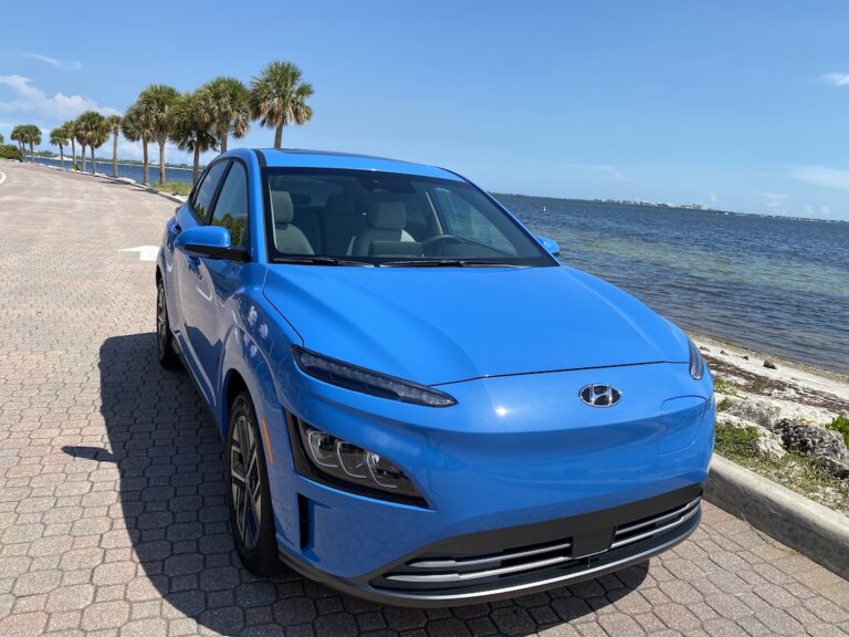HYUNDAI llega a Miami con su línea verde