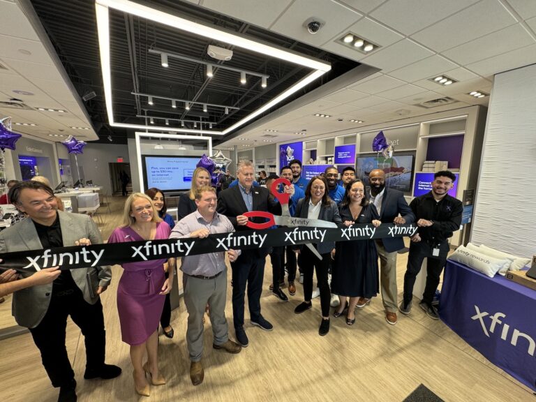 Xfinity abre tienda en Boynton Beach